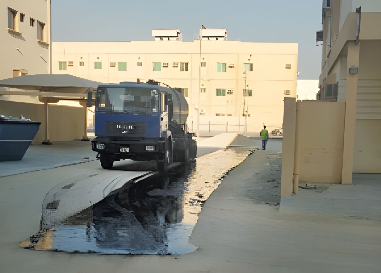Road Oil Spraying